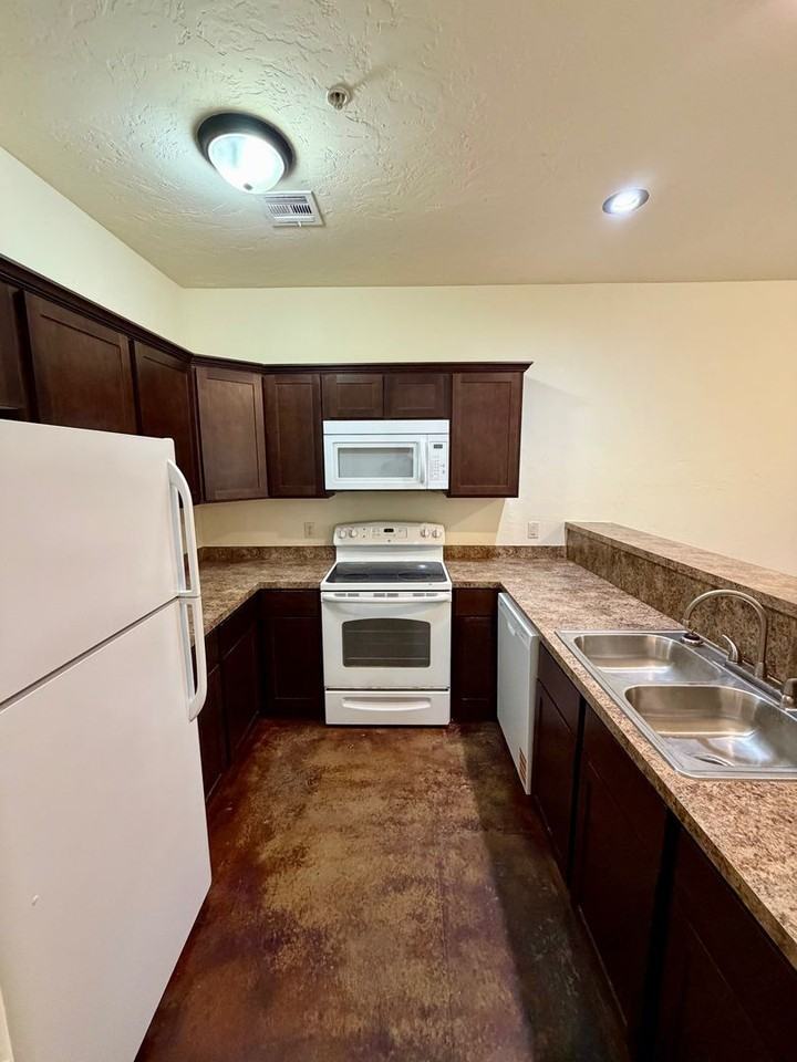 1511 West London Street - Photo 3 of 11