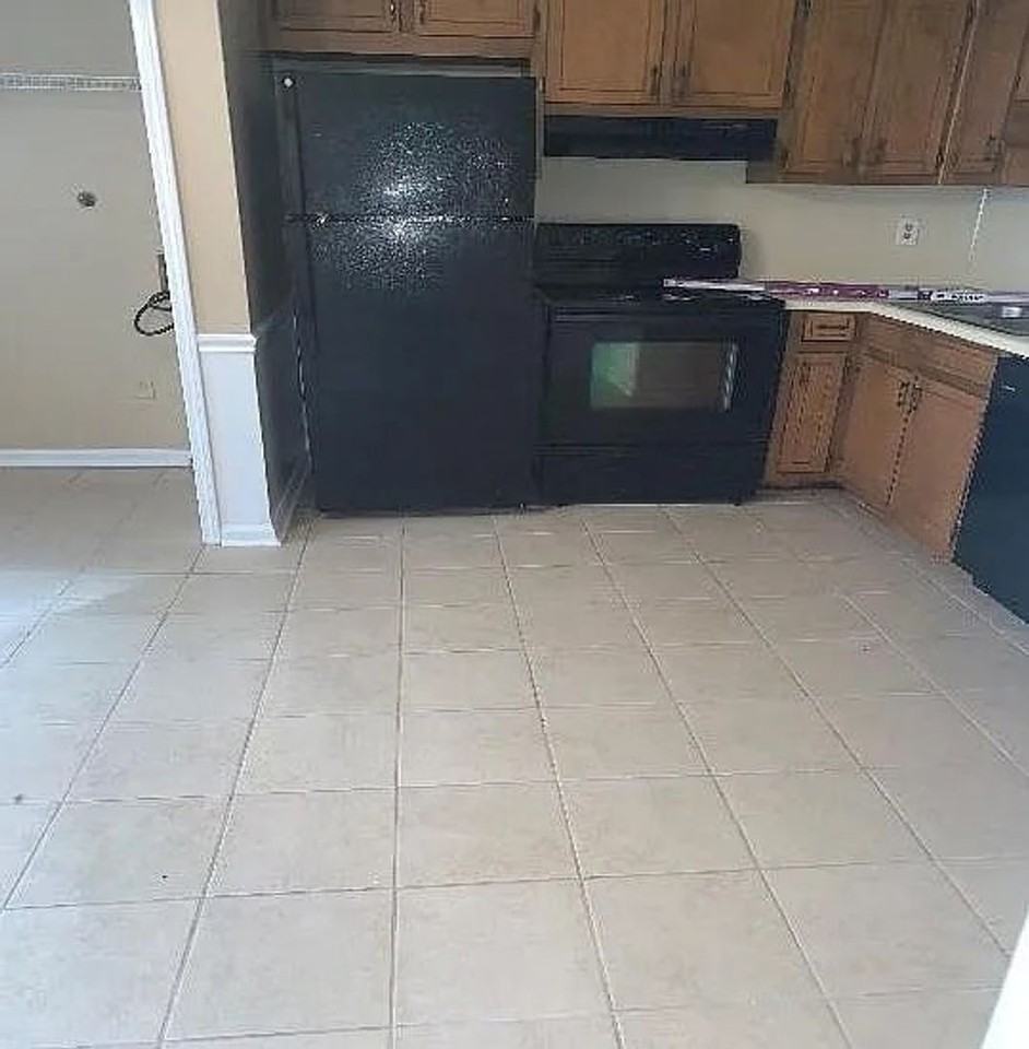 1888 Patterson Circle - Photo 5 of 5