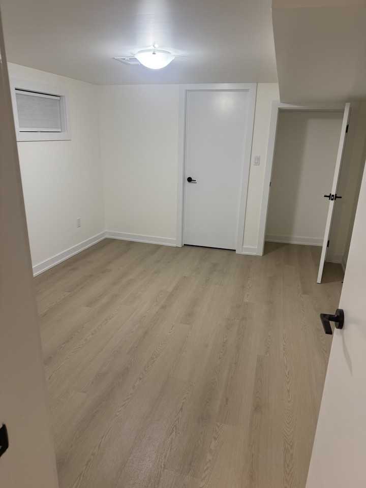 62 Burr Avenue - Photo 5 of 5