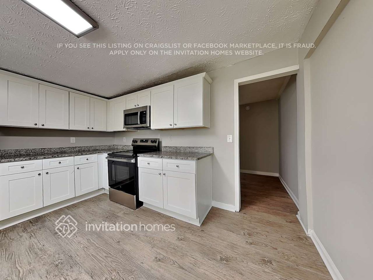 547 Rustic Rd - Photo 7 of 25