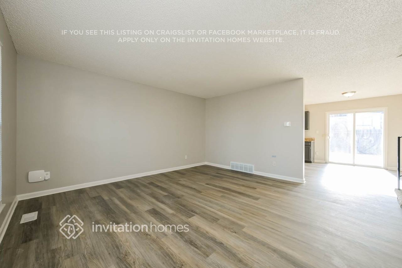 17964 East Utah Place - Photo 5 of 19