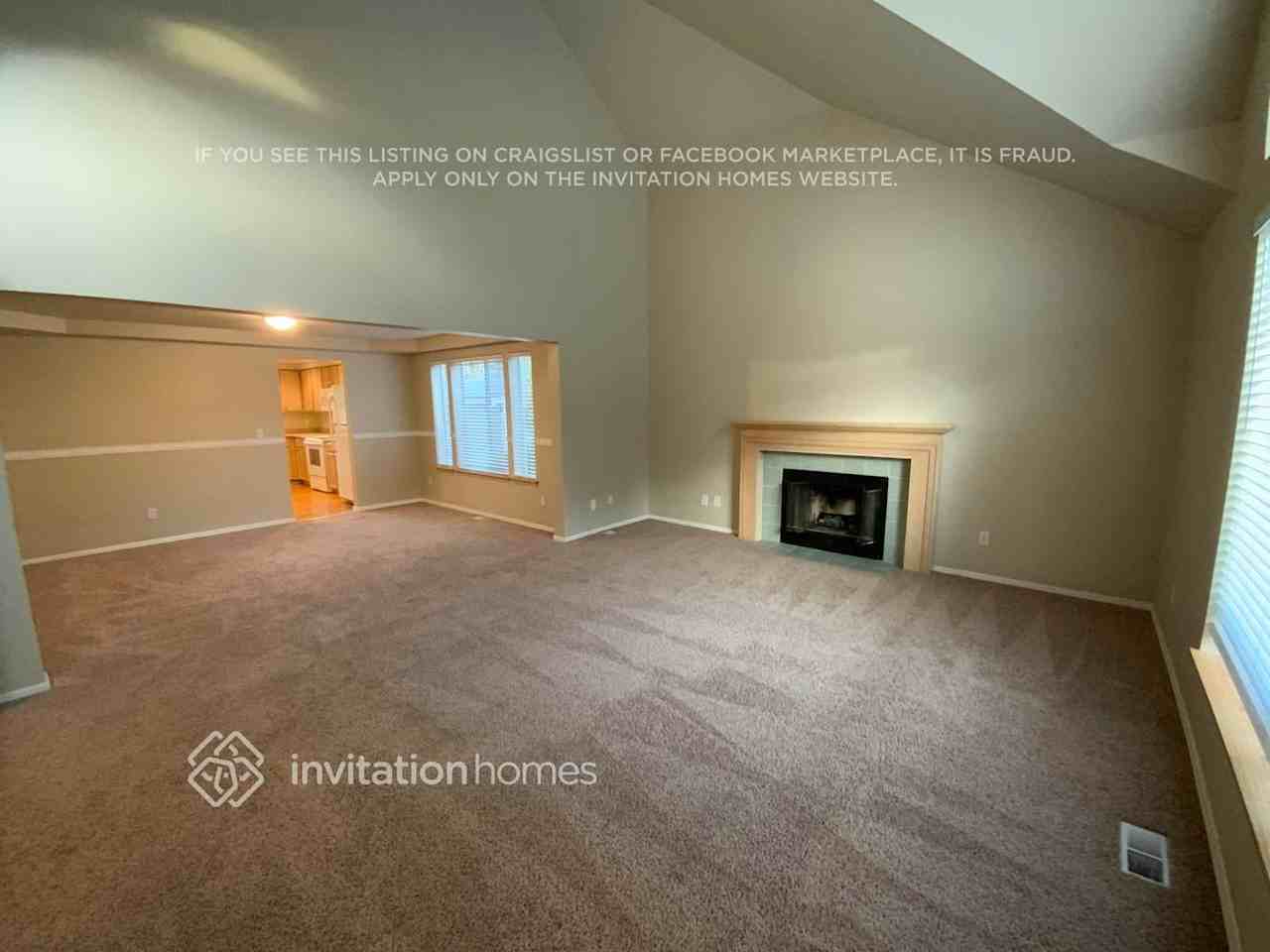 5802 65th Avenue West - Photo 5 of 24