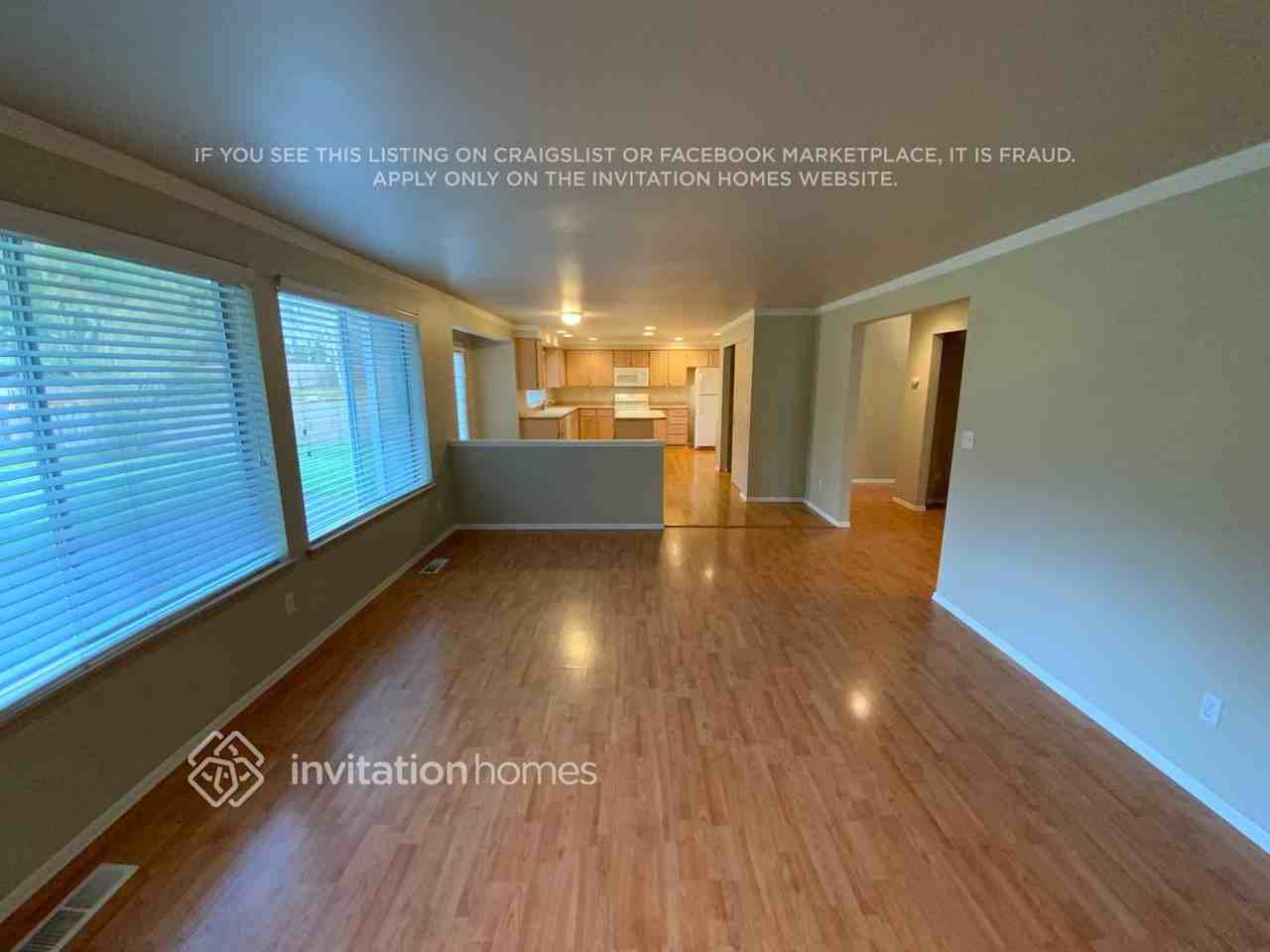 5802 65th Avenue West - Photo 6 of 24