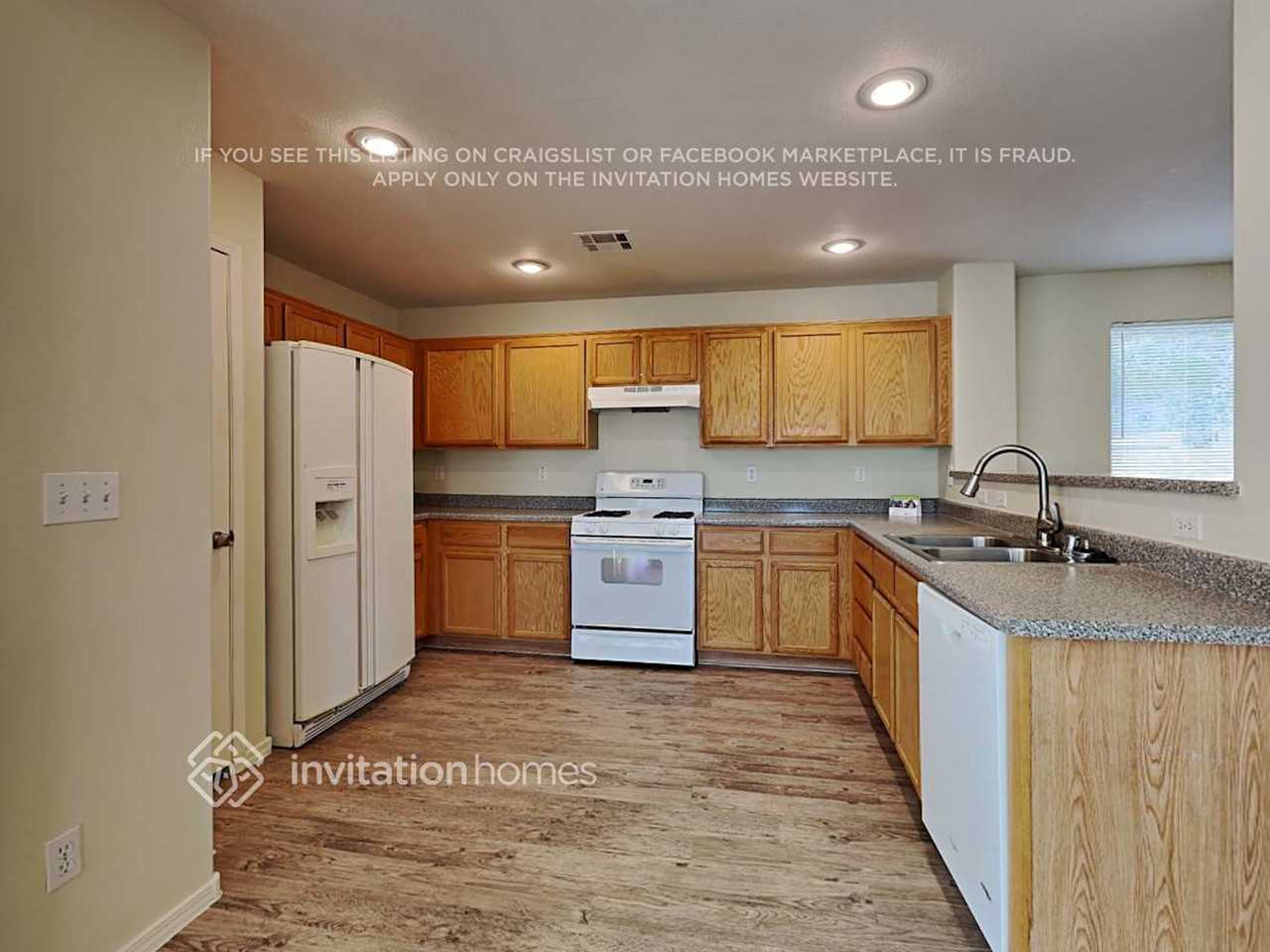 9153 Starling Wing Place - Photo 7 of 20