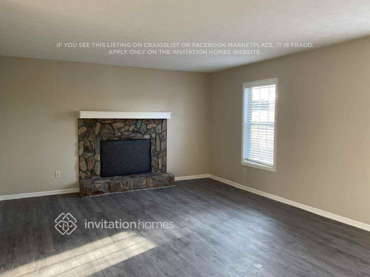 4032 Cindy Drive - Photo 2 of 11