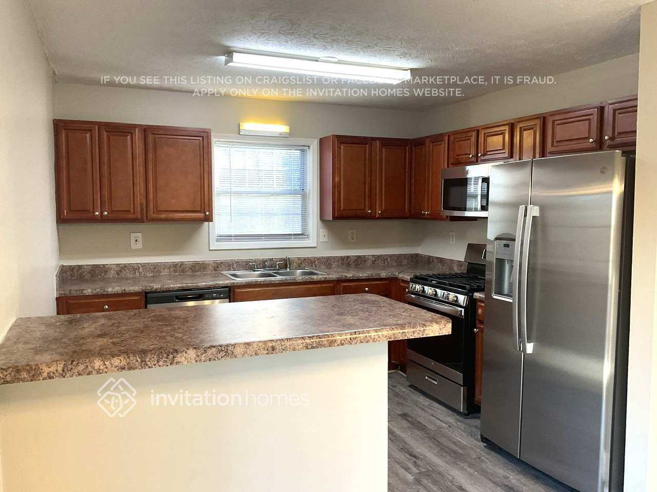 4032 Cindy Drive - Photo 4 of 11