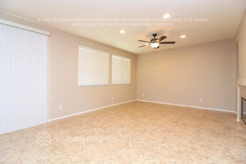 25820 Boulder Rock Place - Photo 6 of 26