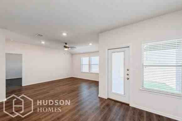 2104 Basil Ave - Photo 4 of 22