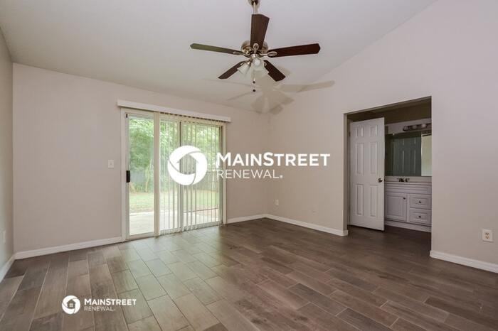 1604 Blackberry Ct - Photo 6 of 15