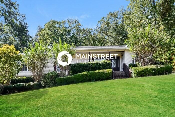 425 Anderson Mountain Drive - Photo 3 of 18