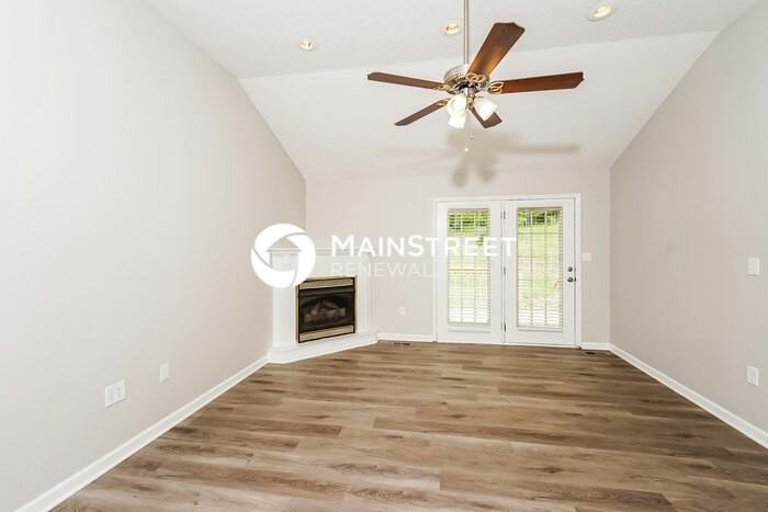 425 Anderson Mountain Drive - Photo 5 of 18