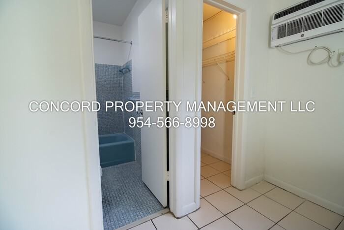 1411 Southwest 2nd Street #1 - Photo 3 of 7