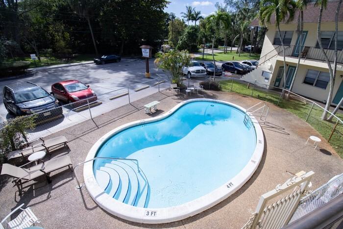 1411 Southwest 2nd Street #1 - Photo 7 of 7