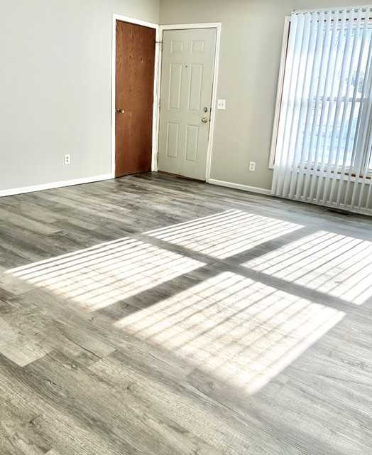 2308 E Vermont Ave #1 - Photo 2 of 20