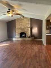 127 South Crestwood Boulevard #NA - Photo 2 of 8