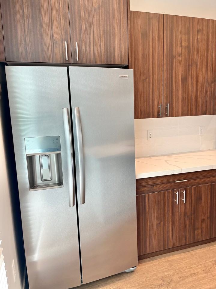 915 East Missouri Avenue #16 - Photo 2 of 50