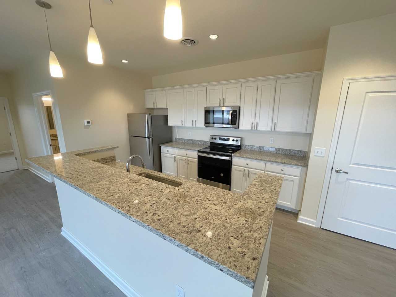 192 Erie Boulevard #604 - Photo 2 of 15