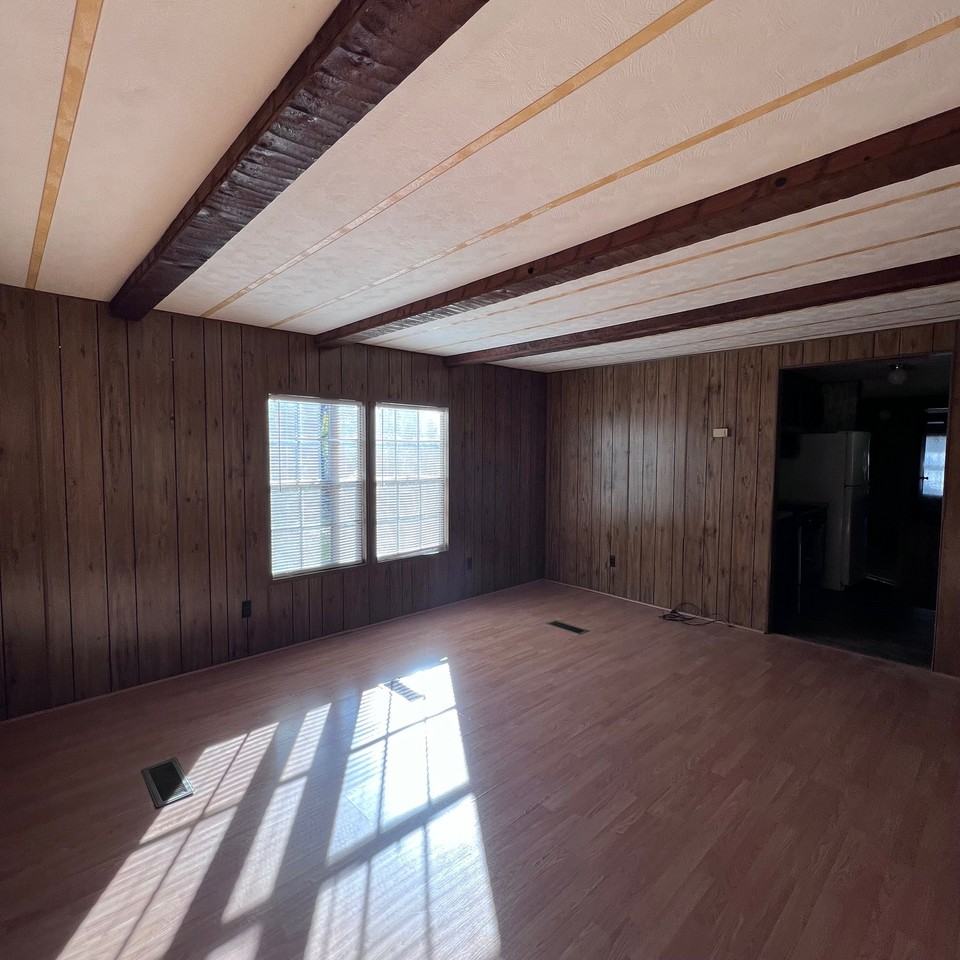 282 Pete Martin Drive #NA - Photo 2 of 27