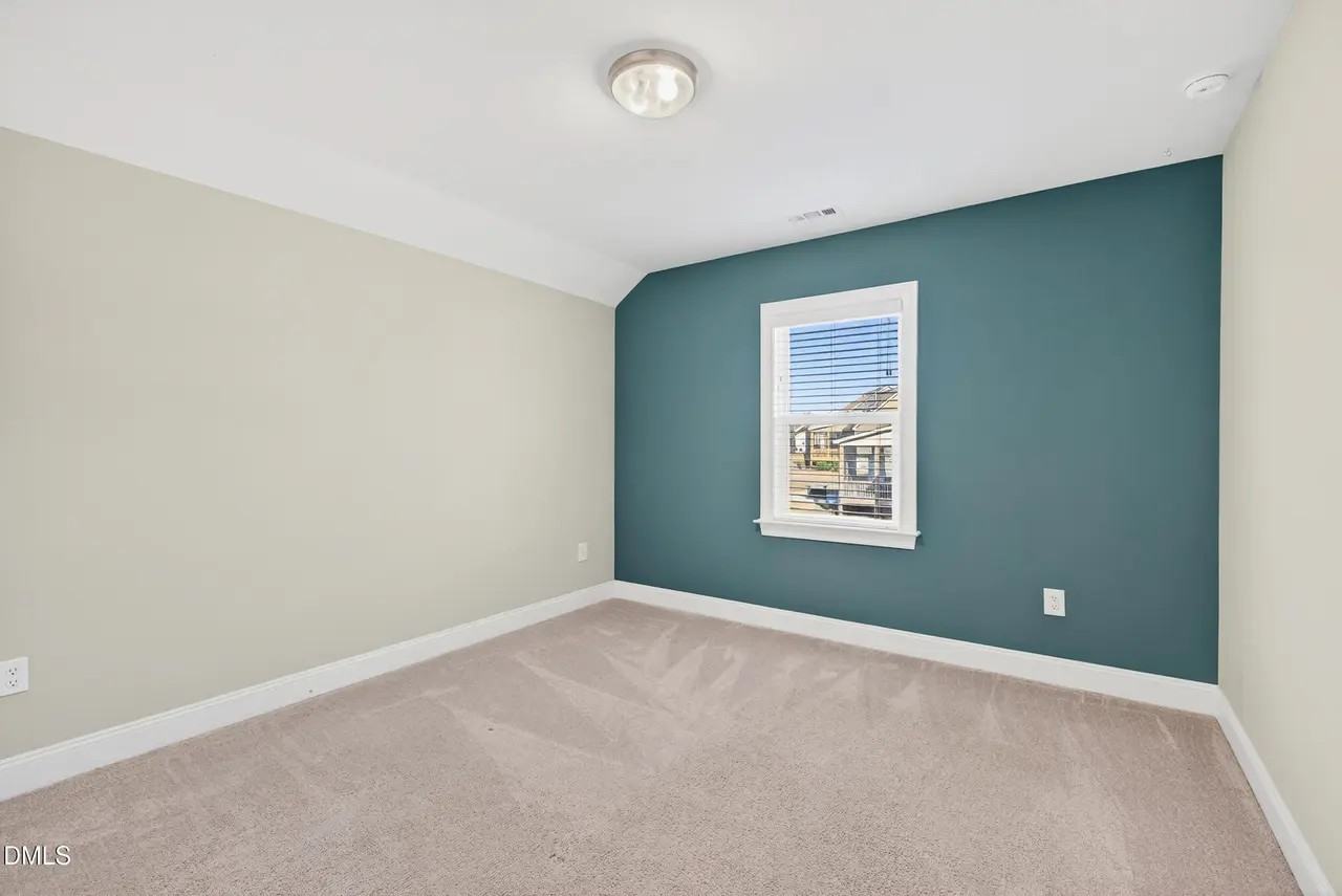 90 Eagle Chase Dr #NA - Photo 4 of 19