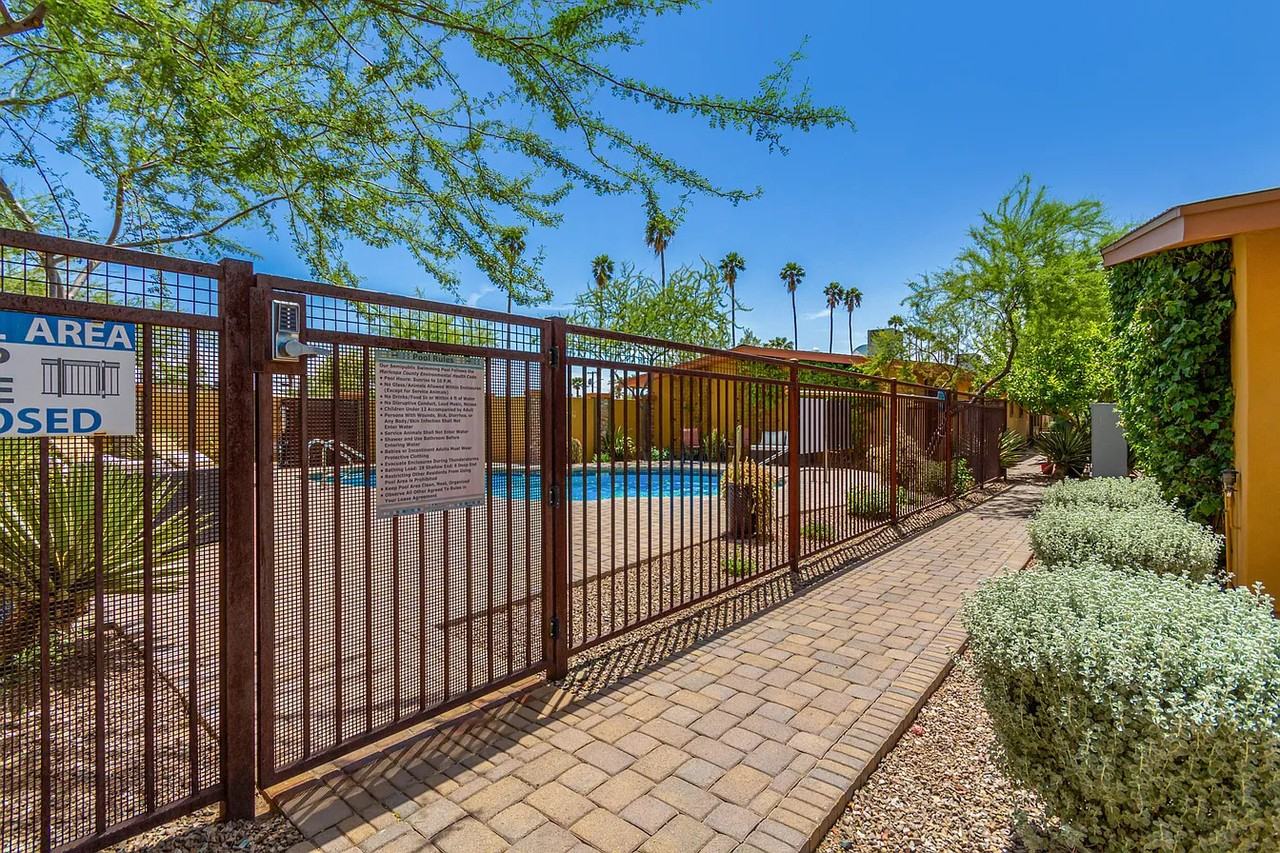 6557 East Osborn Road #11 - Photo 5 of 28