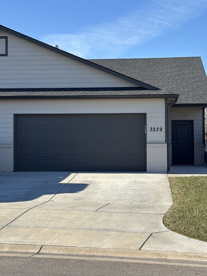 3239 Cedar Downs Street #NA