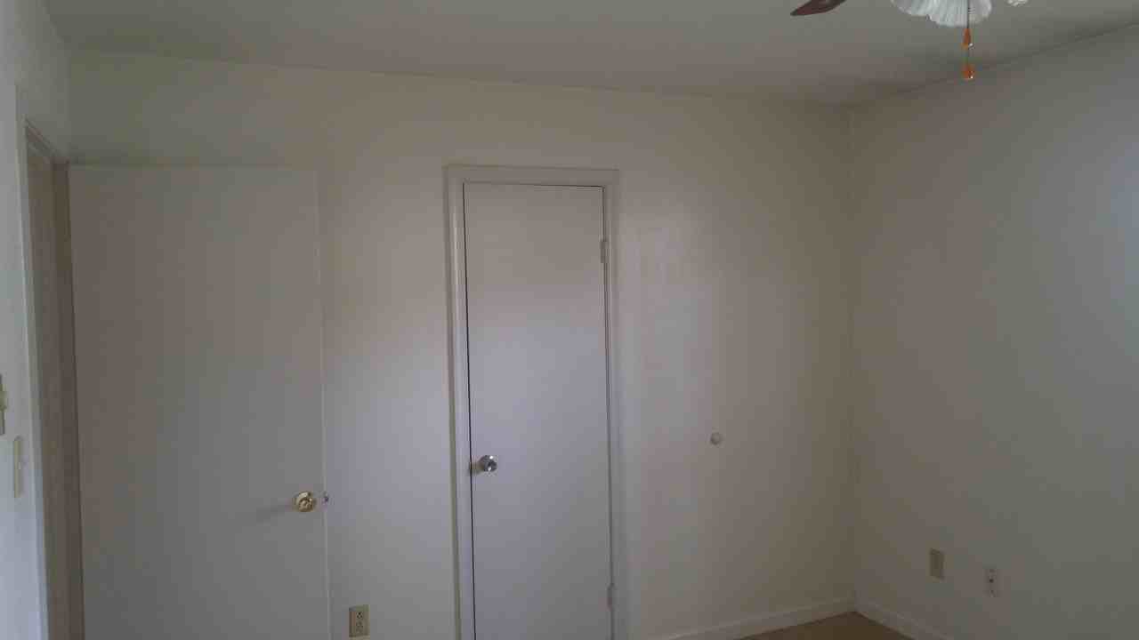 1341 Hullview Avenue #NA - Photo 3 of 3