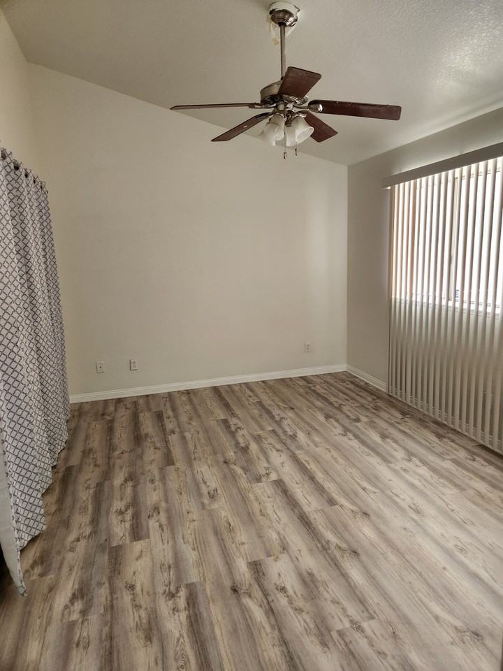 44907 17th Street East #NA - Photo 4 of 13