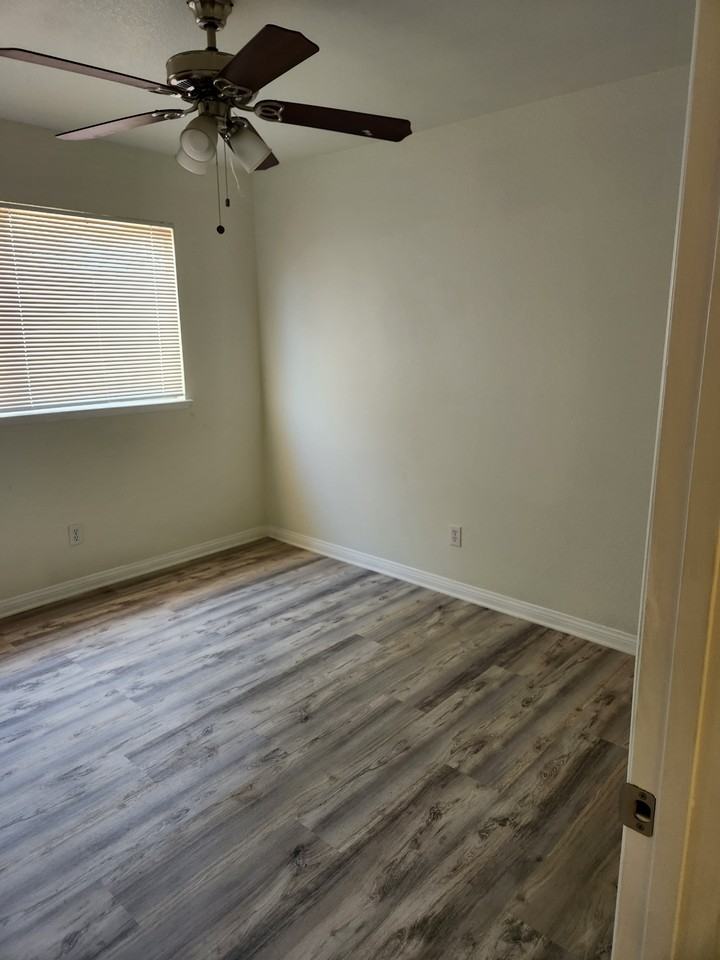 44907 17th Street East #NA - Photo 7 of 13