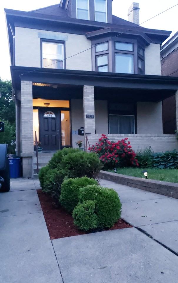 5833 Hobart Street #1stFL - Photo 2 of 13