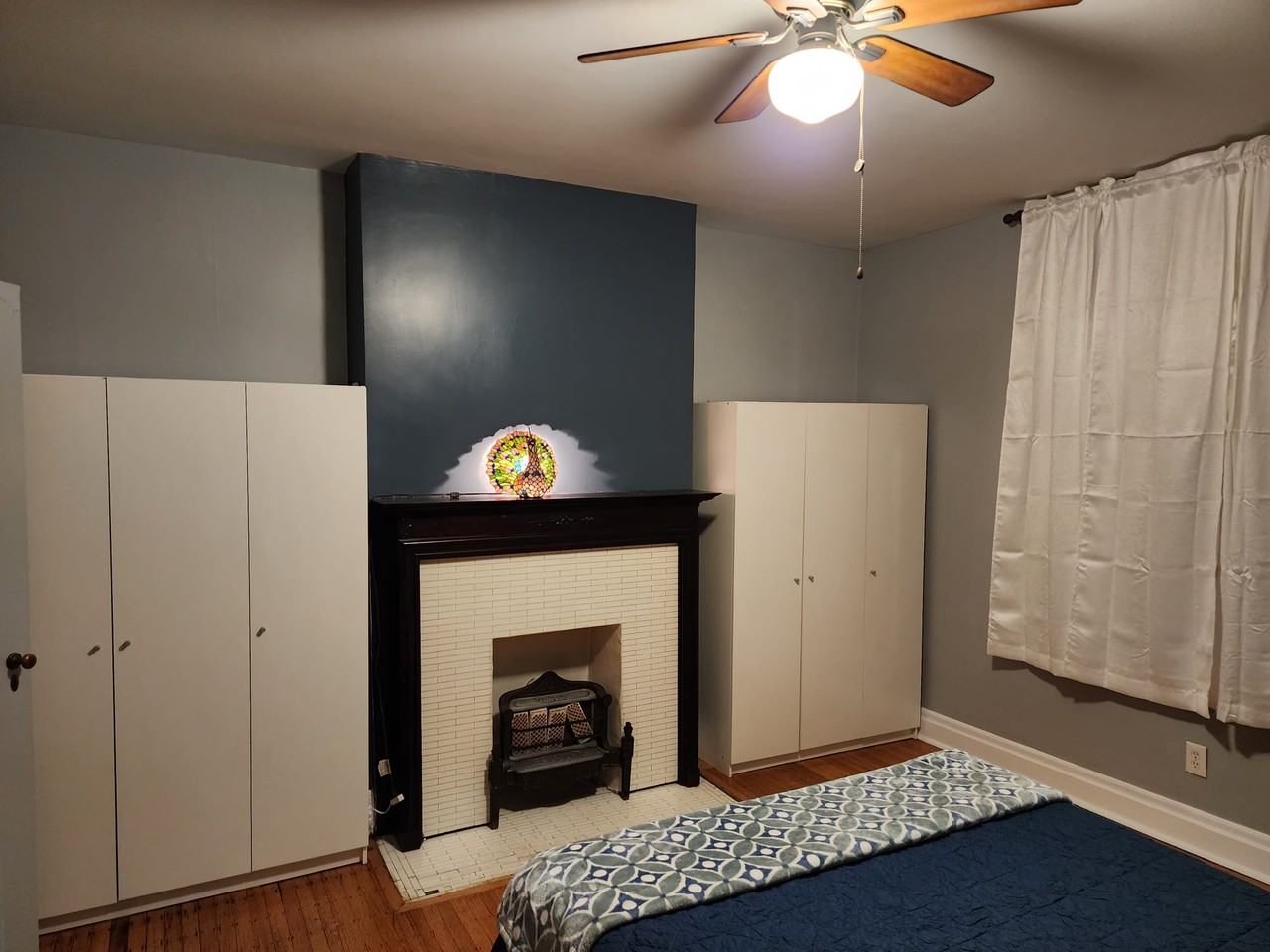 5833 Hobart Street #1stFL - Photo 3 of 13