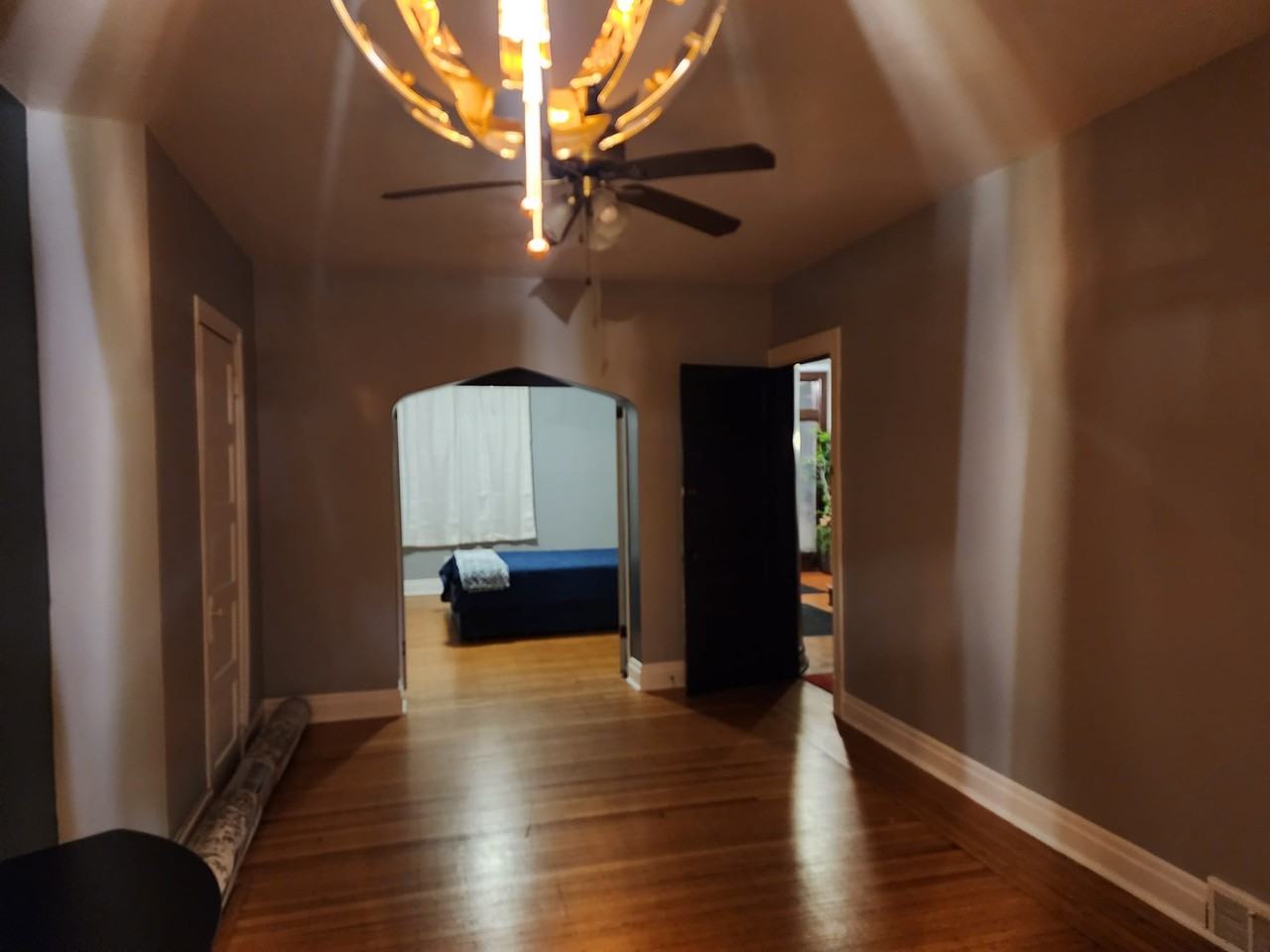 5833 Hobart Street #1stFL - Photo 5 of 13