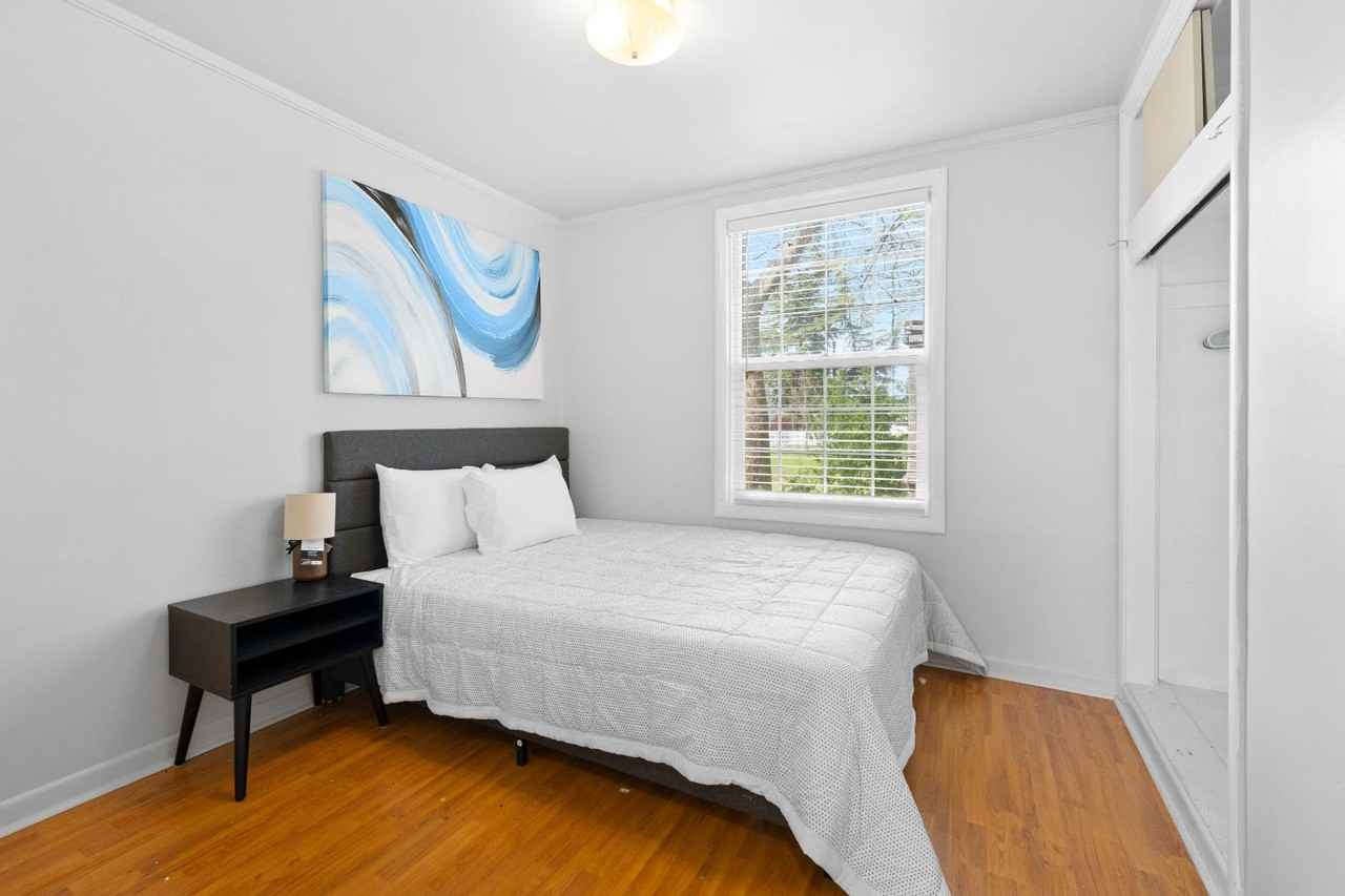 1922 Scenic Avenue - Photo 2 of 11