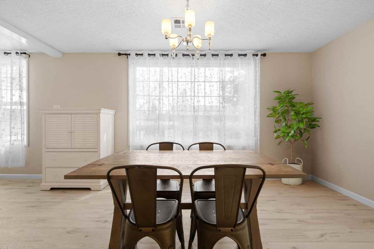 1922 Scenic Avenue - Photo 6 of 11