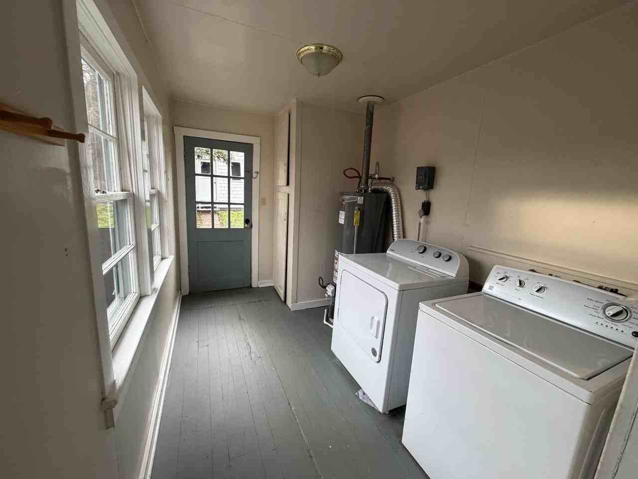 440 B Street - Photo 7 of 11