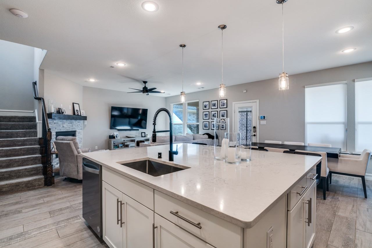 1510 Bellingham Lane #NA - Photo 4 of 22