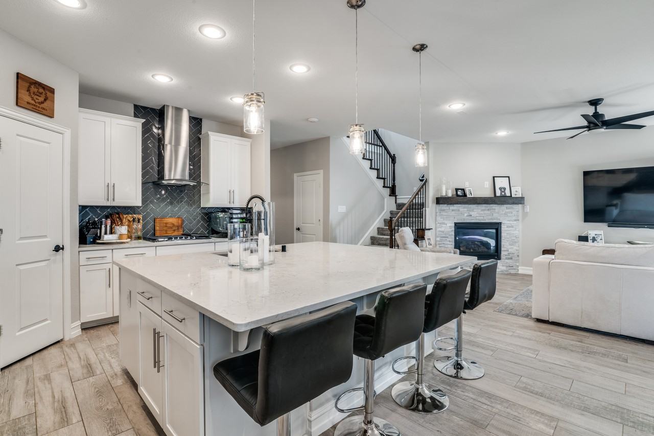 1510 Bellingham Lane #NA - Photo 6 of 22