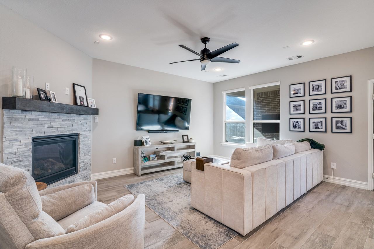 1510 Bellingham Lane #NA - Photo 7 of 22