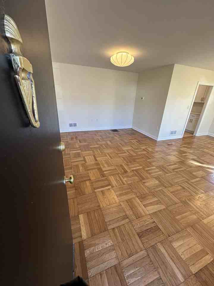 108 Homewood Road #NA - Photo 4 of 22