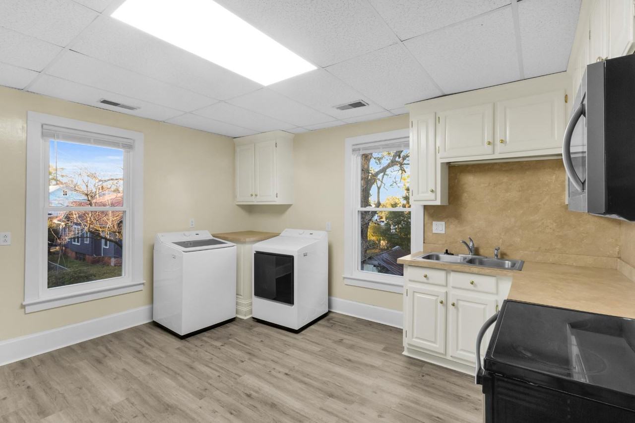 1110 N Pasteur St Unit C - Photo 3 of 10