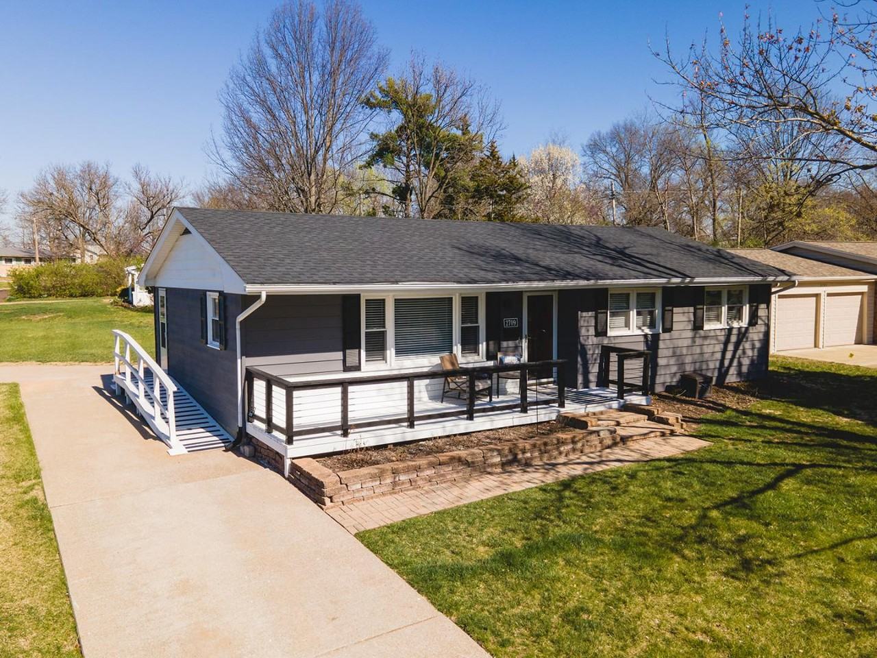 Highland 2709 - Photo 2 of 30