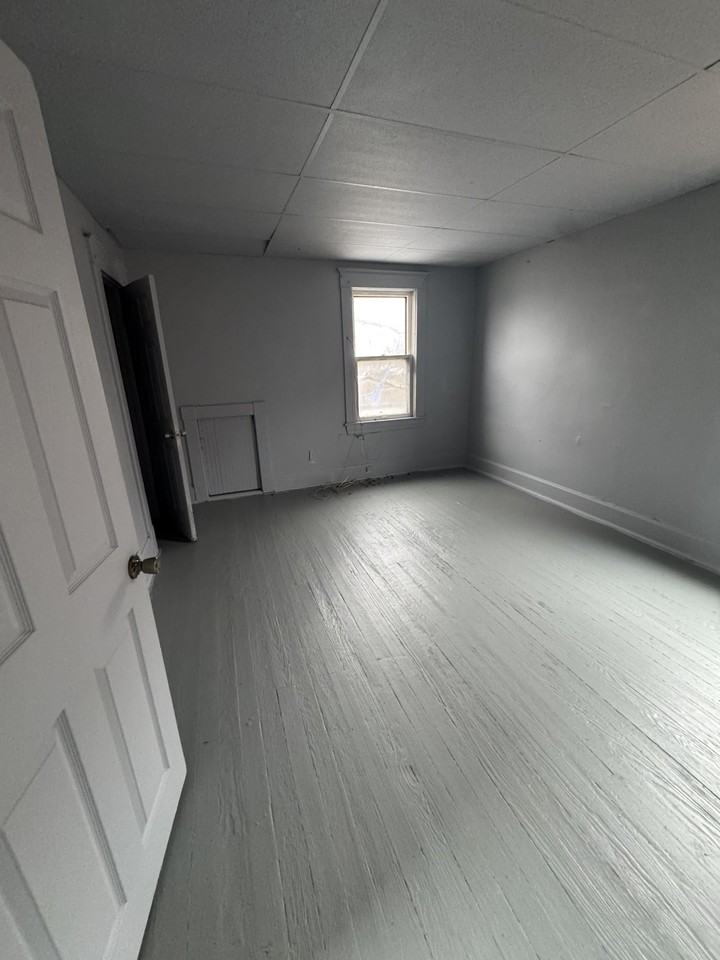 719 Steel Street #NA - Photo 2 of 10