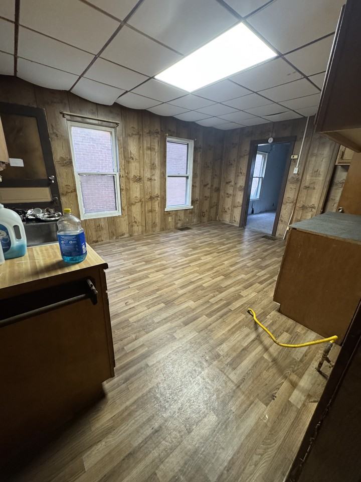 719 Steel Street #NA - Photo 3 of 10