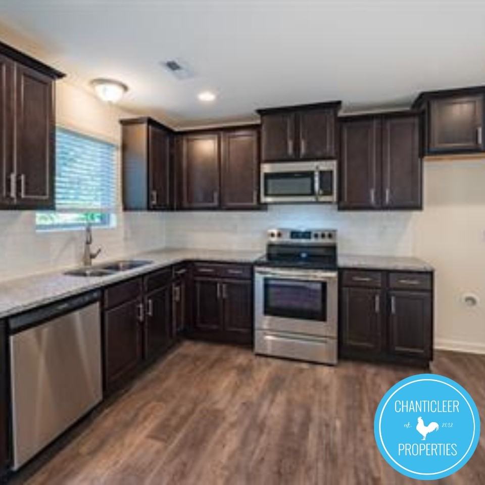 533 Hobkirks Place #1 - Photo 7 of 21