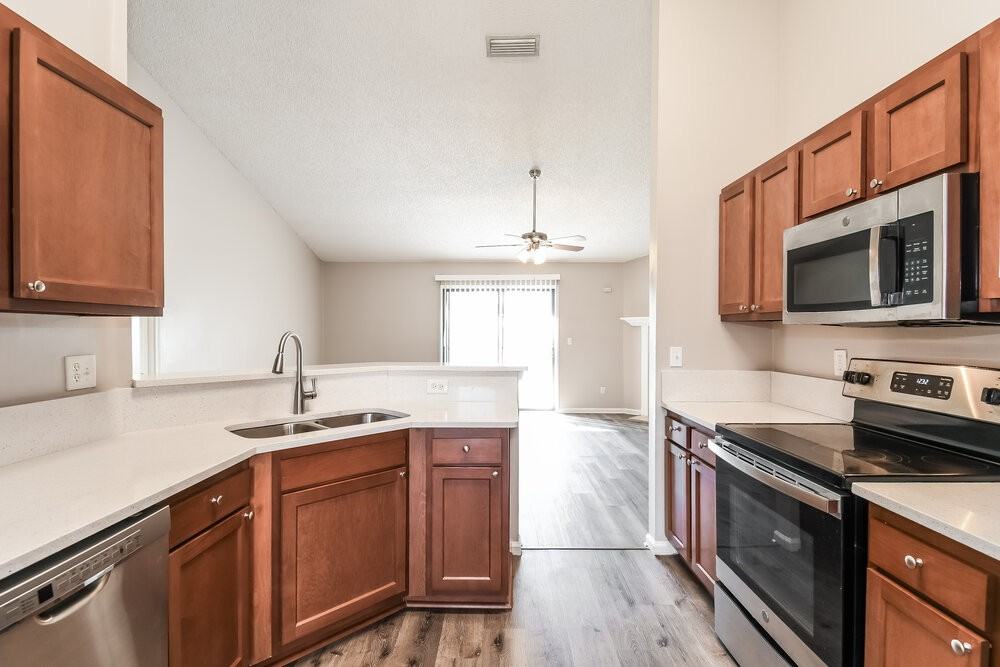 596 Artesian Lane - Photo 7 of 16