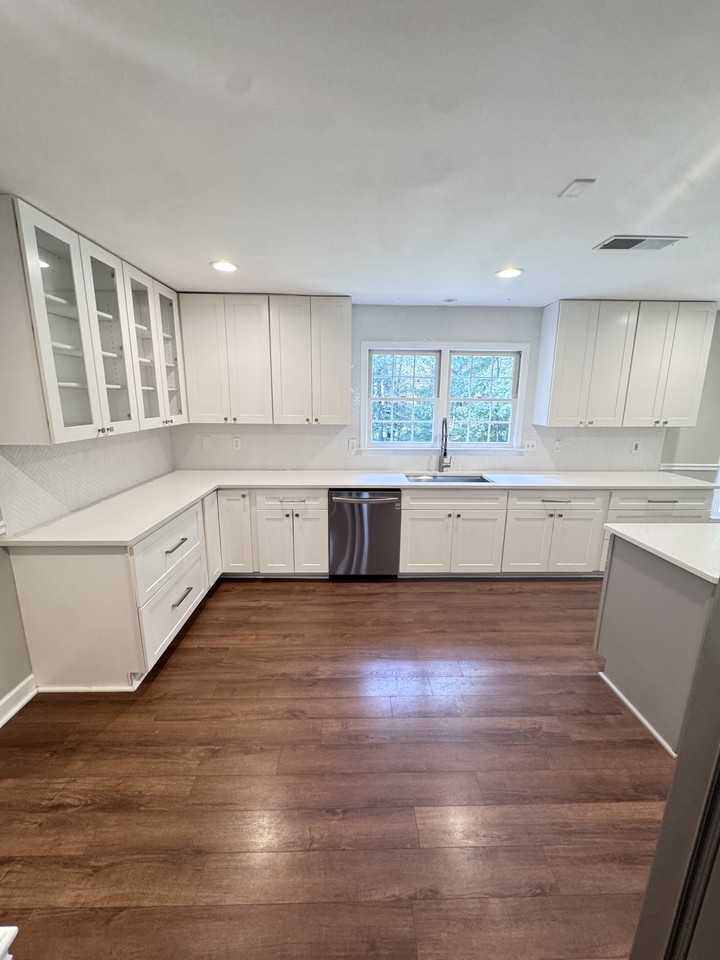 1884 Dovonshire Road #NA - Photo 4 of 48