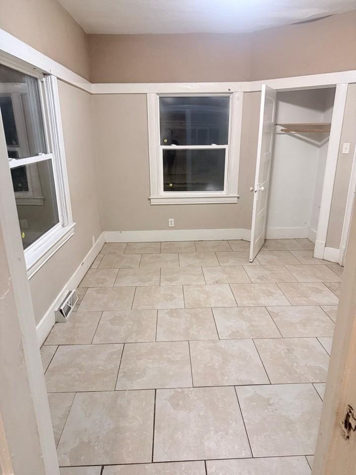 249 North 17th Street #1 - Photo 2 of 10