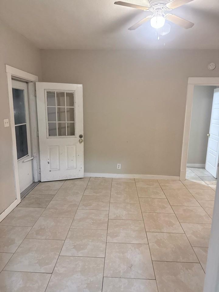 249 North 17th Street #1 - Photo 5 of 10