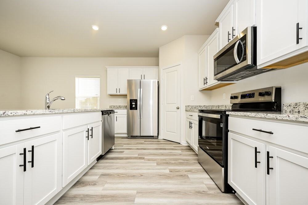 295 Limestone Cir - Photo 7 of 17