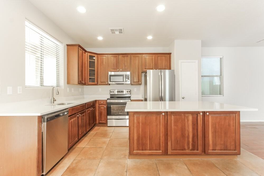 9384 Payson Road - Photo 7 of 17