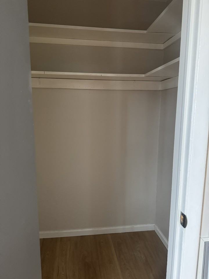 908 West Avenue #8 - Photo 3 of 5